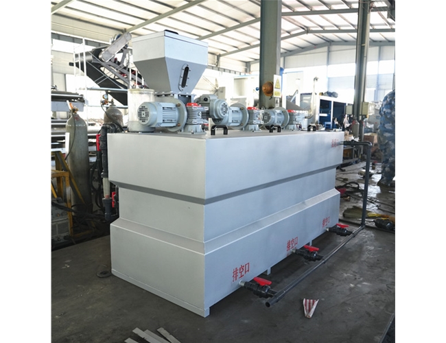 全自動加藥裝置發貨啦！